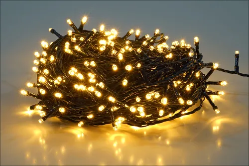 LED Weihnachts Lichterkette warm weiß - 9 m / 80 LED - Garten Deko Beleuchtung mit Netzstecker Strom betrieben für den Außenbereich