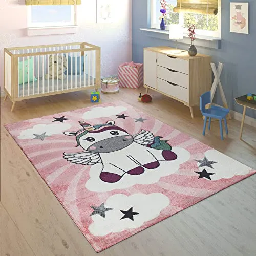 Paco Home Kinderteppich Einhorn auf Wolken in Rosa Lila 160x230 cm - Weicher Kinderteppich für das Mädchenzimmer, maschinell gewebt aus 100% Polypropylen, ideal für Fußbodenheizung und mit geprüfter Qualität.