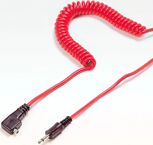 KAISER Blitzkabel rot 10m mit PC und Klinkenstecker 3.5mm - Blitzzubehör, flexibles 10m Kabel für optimale Verbindung zwischen PC und Audio-Geräten, ideal für Musikliebhaber und Profis.