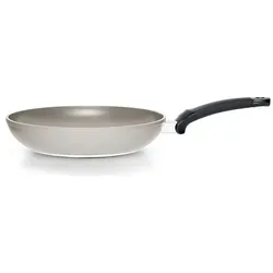 Fissler Ceratal Classic Aluminium-Pfanne 26 cm - Pfanne aus 60% recyceltem Aluminium, ideal für gesundheitsbewusstes, schonendes Braten. Geeignet für alle Herdarten, inklusive Induktion, und made in Germany.