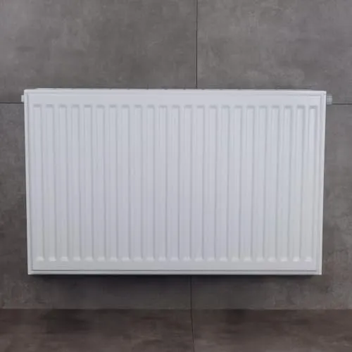 Heizkörper Mittelanschluss Kompakt & Ventilheizkörper Typ 22 500x1200 - Heizkörper Typ 22 & 33 – flexibel einsetzbar für optimale Wärmeverteilung, energieeffizient und einfach zu montieren.