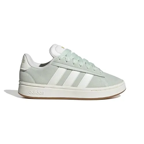 adidas Damen Grand Court Alpha Shoes in gold von adidas