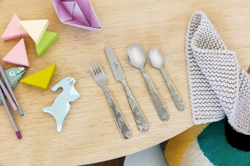 Villeroy & Boch Kinderbesteck Happy As A Bear - 4-tlg - Besteck-Set für Kinder aus hochwertigem Edelstahl, ideal zum Erlernen des Umgangs mit Besteck. Robust und perfekt ausbalanciert für kleine Hände.