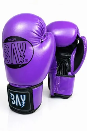 BAY Future Boxhandschuhe lila – Maximaler Schutz & Stabilität für Training und Wettkampf - Ergonomisch gestaltete Boxhandschuhe für optimalen Halt und Komfort. Ideal für Boxen, MMA, Muay Thai und Kickboxen. Hochwertiges Kunstleder sorgt für Langlebigkeit und perfekte Passform in der Größe 10 oz.