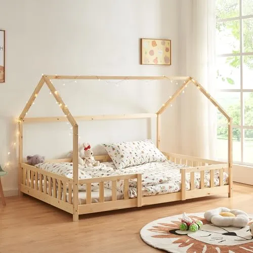 [en.casa] Kinderbett Sisimiut Hausbett 140 x 200 cm - Kleinkindbett aus hochwertigem Kiefernholz mit sicherem Rausfallschutz und ansprechendem Haus-Design für eine gemütliche Schlafumgebung.