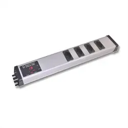 GUDE 1202-3 Expert Power Control NET 4xT13 (CH) - Sonstige Elektroinstallationsartikel mit 4 schaltbaren Lastausgängen, integriertem Energiezähler und LED-Display für umfassende Überwachung von Stromverbrauch und Umgebungsbedingungen.
