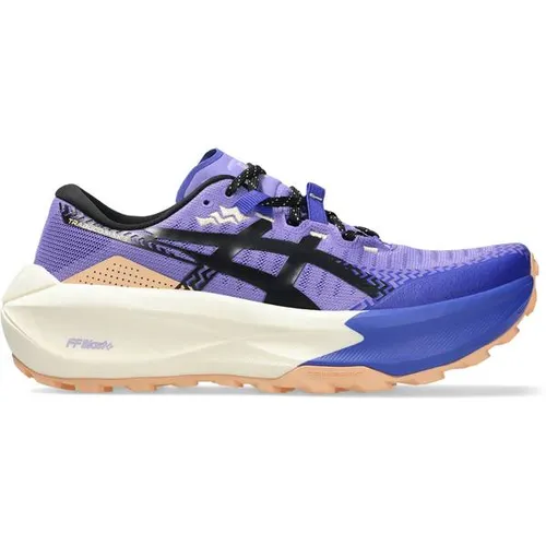 ASICS Damen Trailrunningschuhe TRABUCO MAX 5 – Optimaler Grip und Komfort - Die TRABUCO MAX™ 5 bieten hervorragenden Halt und Komfort für Trails. Mit ASICSGRIP™ für beste Traktion und FF BLAST™ PLUS für reaktionsfreudige Dämpfung. Leicht und wasserabweisend für alle Bedingungen.