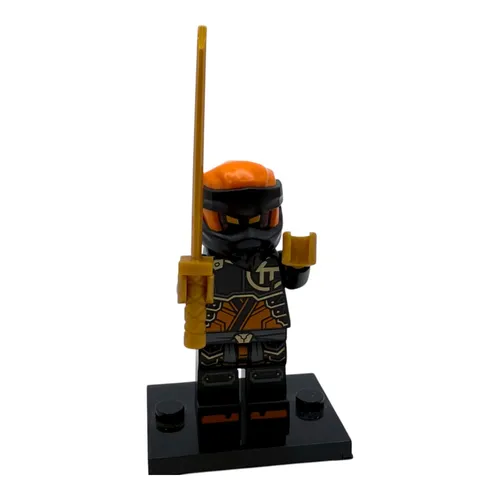 LEGO NINJAGO 71806 Coles Erdmech - 14 cm großer, beweglicher Mech mit 2 Figuren, kreatives Konstruktionsspielzeug für aufregende Ninja-Abenteuer