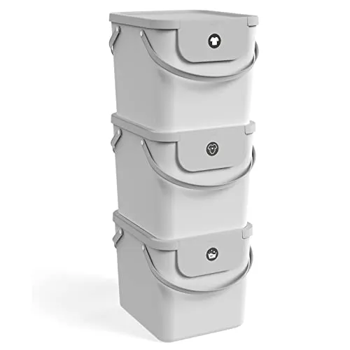 ROTHO Wäschekorb Albula 3er-Set - Praktisches Wäschesortiersystem mit Deckel - 3er-Set Wäschekörbe mit 40l Volumen, aus robustem recyceltem Kunststoff. Ideal zur einfachen Wäschetrennung dank mitgelieferter Aufkleber und stapelbarem Design.