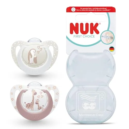 NUK First Choice Baby Schnuller | 0-6 Monate | Orthodontische Schnuller | Beruhigt 99% aller Babys** | Pinguin/Giraffe | 2 Stück