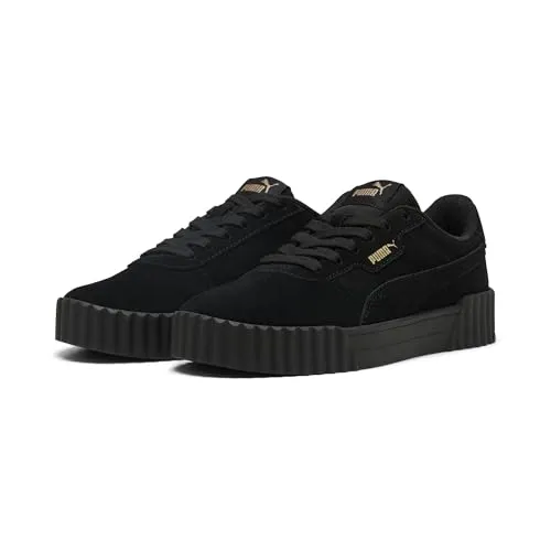 Puma Carina 3.0 SD Sneakers in Schwarz und Gold - Freizeitschuhe & Sneaker für Damen mit hochwertigem Wildleder-Obermaterial, das zu 20 % aus recycelten Materialien besteht, und SOFTFOAM+ Innensohle für optimalen Komfort.
