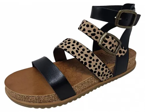 Blowfish Malibu Damen Fancy Sandalen - Wanderschuhe aus 100 % veganen Materialien, mit stylishen Schnallen und bequemem Plateau für einen trendigen Look unterwegs.