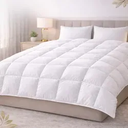 Daunendecke Toronto warm – 90% Daunen, 155x220 cm von BettwarenShop