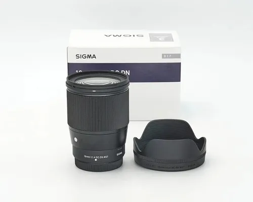 Sigma 16 mm f1,4 DC DN C für Sony E-Mount - Kompaktes Weitwinkel-Objektiv mit hoher Lichtstärke für beeindruckende Fotos und Videos