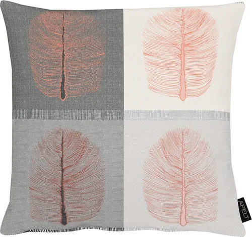 APELT Dekokissen Vito aus Jacquard-Gewebe - Kissen aus hochwertigem Jacquardstoff mit stilisierten Blattmotiven, ideal für modernes Wohnen. Waschbar bei 30°C und aus 100% recyceltem Material, nachhaltig und elegant.
