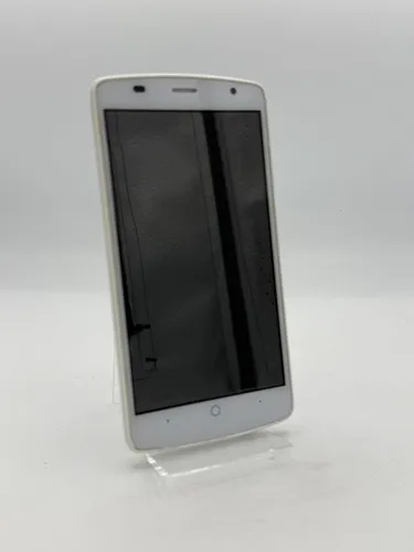 ZTE Blade L5 | 8GB | Weiss | Ohne Simlock | guter Zustand | Android 5.1
