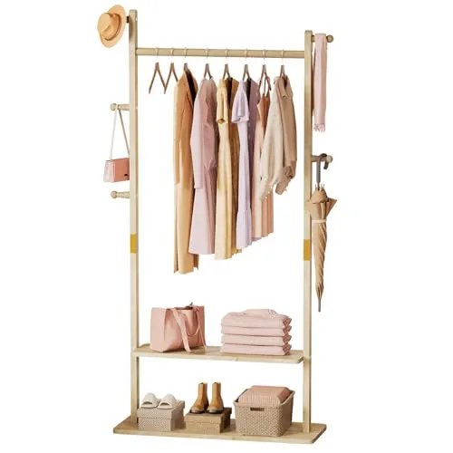 Yorbay Garderobenständer Holz mit Ablagen und Haken - Stabiler Kleiderständer aus Kautschukholz, ideal für Wohnzimmer oder Flur. Mit 5 Haken und 2 Ablagen für vielseitige Nutzung und effektive Raumausnutzung.