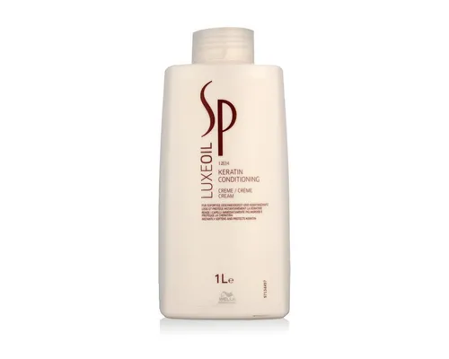 Wella SP Luxeoil Keratin Conditioning Cream 1000 ml - Conditioner für geschmeidiges, glänzendes Haar in nur 30 Sekunden. Mit Keratin und einer Mischung aus wertvollen Ölen pflegt er intensiv und schützt das Haar vor Feuchtigkeitsverlust.