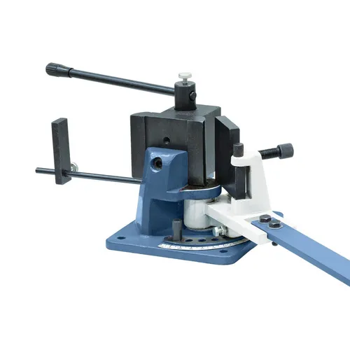 Bernardo Winkelbieger WB 100 S - Biegemaschine für präzise Winkelbiegearbeiten, kompakte Abmessungen und robustes Design für professionelle Anwendungen.
