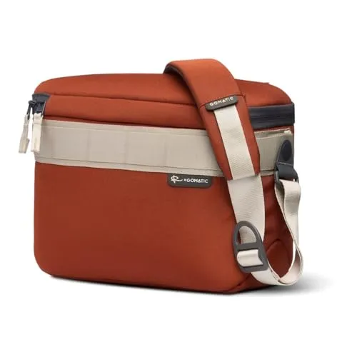 Gomatic Luma Kamera Sling Bag 12L – DSLR & Systemkamera Umhängetasche mit Trennwänden & Schultergurt, Entwickelt mit Peter McKinnon, für Objektive, Drohnen & Zubehör, Wasserabweisend – Rostfarbe