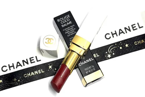 Chanel Rouge Coco Baume Pflege 3 g - Luxuriöse Lippenpflege mit feuchtigkeitsspendender Formel, ideal für geschmeidige und gepflegte Lippen.