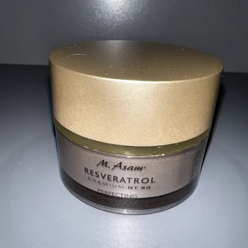 M.Asam Resveratrol Augencreme 30ml - Anti-Aging für die Augen - Anti-Faltenprodukte mit Antioxidantien, tierversuchsfrei und ideal für alle Hauttypen. Bekämpfen Sie Falten und verleihen Sie Ihrer Haut ein jugendliches Aussehen.