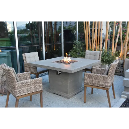 Feuertisch Birmingham Gas Feuerstelle 122x122cm - Tische für den Außenbereich, eleganter Gasheizer aus Faserbeton in Premium-Betonoptik, ideal für gemütliche Abende im Garten.