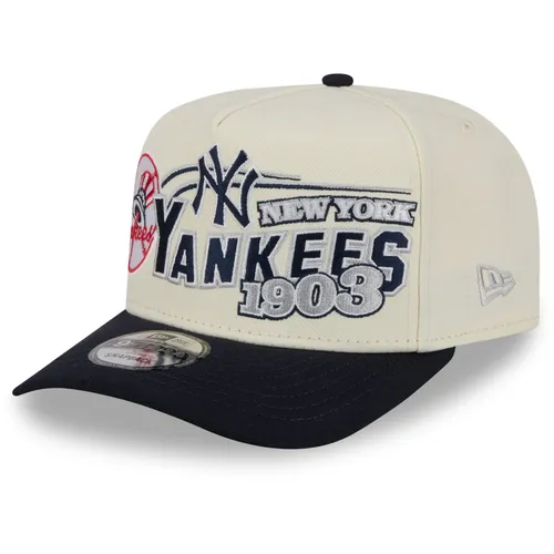 New Era 9Fifty A-Frame Cap - CLASSIC New York Yankees - Herren Snapback Cap in Beige, ideal für den Sommer. Aus 100% Polyester gefertigt, bietet sie perfekten Tragekomfort und einen sportlichen Look für die Freizeit.