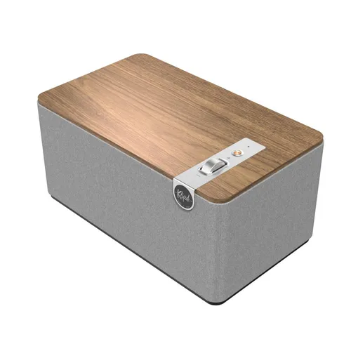 Klipsch The Three Plus - Bluetooth Lautsprecher, 3. Generation, Walnuss - Lautsprecher mit luxuriösem Design und kraftvollem Klang, ausgestattet mit Bluetooth 5.3 und USB-C für optimale Konnektivität und vielseitige Nutzung.
