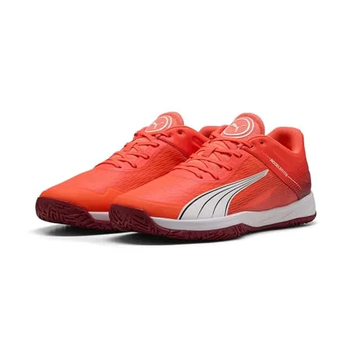 PUMA Unisex Accelerate Turbo Hallenturnschuh - Herren-Hallenschuhe mit geformter Einlegesohle und Fußgewölbestütze für optimalen Komfort und Unterstützung beim Spiel.