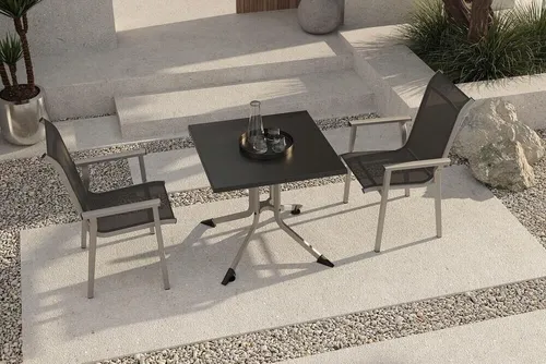 KETTLER Garten-Essgruppe BasicPlus 2026 – Klapptisch & Stapelsessel - Elegante KETTLER Garten-Essgruppe mit Klapptisch und zwei Stapelsesseln aus robustem Aluminium und Textilene. Ideal für Garten und Balkon, pflegeleicht und platzsparend. Genießen Sie gesellige Stunden im Freien!