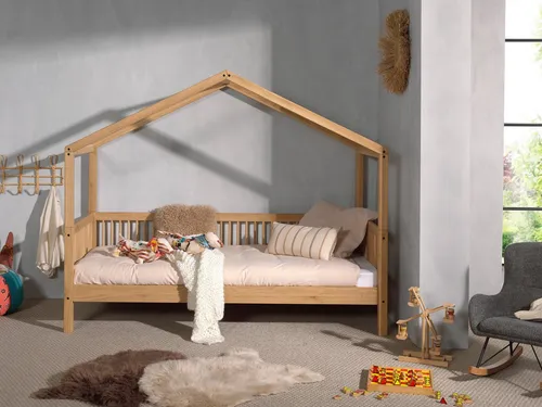Hausbett HOME AFFAIRE - Massivholz Eiche mit Dach - Zubehör für Möbel - Hausbett aus massiver Eiche, inklusive Dachaufbau und Rolllattenrost, ideal für kreative Gestaltung und hohe Stabilität.