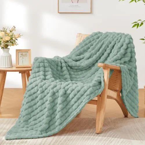 BEDELITE Kuscheldecke Flanell Flauschig, Grün, 150 x 200 cm
