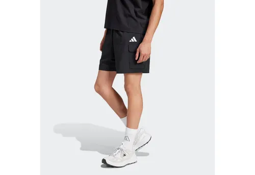 adidas Herren Essentials SMALL Logo Cargo Chelsea Short - Schwarz/Weiß, XXL - Trainingsbekleidung mit elastischem Bund und Kordelzug, 100% recyceltes Polyester für umweltbewusste Sportler.