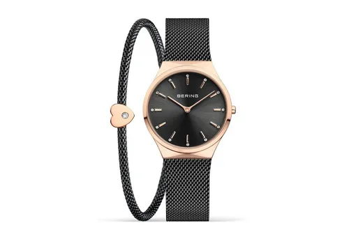 Bering 12131-169-GWP Damenuhr Classic Set 31mm - Eleganz in Schwarz - Damenuhr mit eleganter Roségold-Lünette und kratzfestem Saphirglas, wasserdicht bis 3 ATM - perfekt für modebewusste Frauen.
