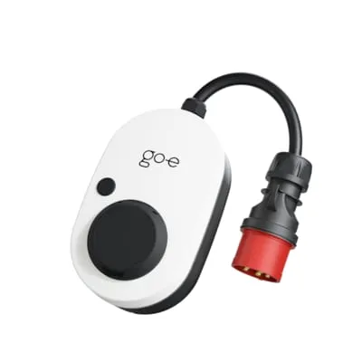 go-e Charger Gemini Flex Wallbox 22kW - Wallbox mit 32A CEE rot Stecker, 3-phasiger Ladeleistung von 22 kW, ideal für schnelles Laden zuhause oder unterwegs.