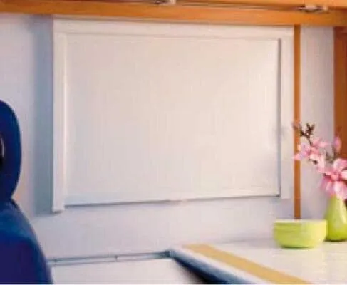 Remis Remiflair I Doppelrollo creme 1500 x 800 mm - Caravan-Zubehör mit effektiven Insekten- und Sonnenschutz, ideal für gemütliche Privatsphäre und hervorragende Verdunkelung durch aluminiumbeschichtete Folie.