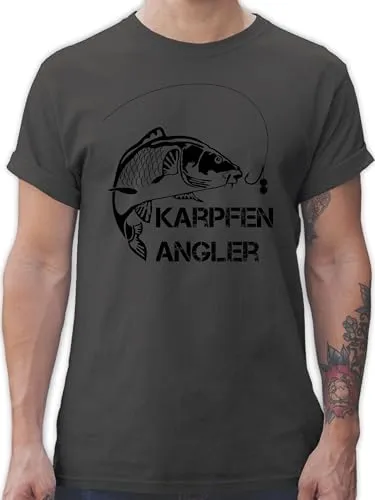 T-Shirt Herren - Geschenke & Angeln Zubehör - Karpfen Angler - 3XL - Dunkelgrau - Fisch Tshirt. angelshirts Angel Schrift Tshirt Vatertagsgeschenk angelbekleidung Fischerei Angler/Fisch Shirt