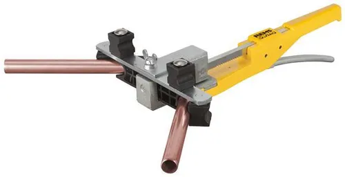 Vorrichtung für Umkehrbögen - Zubehör für Elektrowerkzeug, ideal zur Anpassung an verlegte Rohre bis Dm. 26 mm für optimale Flexibilität bei Installationen.