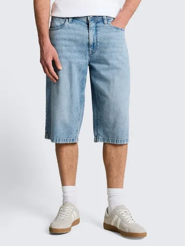 TOM TAILOR Denim Herren Denim Bermuda Shorts - Bequeme Bermuda Shorts im lässigen Five-Pocket-Style. Aus leichtem Jeansstoff, ideal für Freizeit und Sommeraktivitäten. Perfekte Passform für ein angenehmes Tragegefühl.