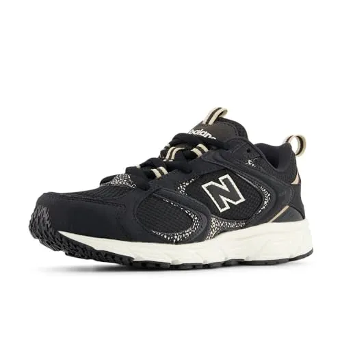 New Balance 408 Sneaker schwarz 39,5 EU – Sportlich und stylisch - Sportlicher Sneaker in Größe 39,5, inspiriert vom New Balance 530. Mit leicht profiliertem Gummiprofil für optimalen Halt und angenehmem Tragekomfort.