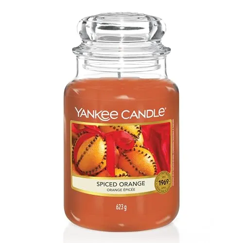 Yankee Candle Duftkerze im Glas (groß) | Spiced Orange - bis zu 150 Stunden Brenndauer - Kerzen im Glas mit fröhlichem Zitrus-Ingwer-Duft, der Wärme in kalte Wintermonate bringt. Hochwertiges Wachs und 100% bleifreier Docht für ein gleichmäßiges Brennen.