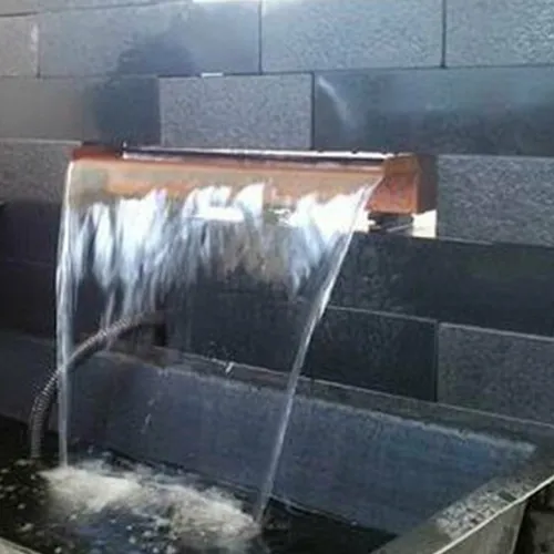 Wasserfall 75 cm Cortenstahl mit LED-Beleuchtung - Bachläufe & Wasserfälle - Eleganter Wasserfall aus Cortenstahl mit LED-Beleuchtung, ideal für stilvolle Brunnen und Wasserspiele.