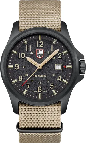 Luminox Herren Analog Quarz Uhr XL.1961 mit Gummi Armband - Armbanduhren für Herren mit 10 bar Wasserdichtigkeit, ideal zum Schwimmen und Schnorcheln, hochwertiges Saphirglas und stilvolles Design für jedes Outfit.