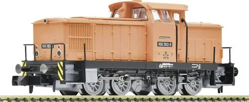 Fleischmann 7360015 N Diesellok 106 382-5 der DR - Detailgetreue N-Bahn Lokomotive der Baureihe 106, ideal für Modellbahn-Enthusiasten und Sammler, mit realistischem Sonnenschutzdach und verbesserter Konstruktion.