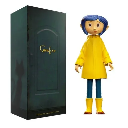 CORALINE SUPERSIZE CORALINE VINYL FIGUR - Große Actionfigur aus hochwertigem Vinyl, perfekt für Sammler und Fans. Ein einzigartiges Design, das die Magie von Coraline einfängt.