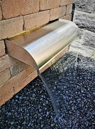 2. Wahl Wasserfall Mambo 60 cm mit LED-Beleuchtung - Bachläufe & Wasserfälle - Edler Edelstahl-Wasserfall mit integrierter LED-Beleuchtung für stimmungsvolle Akzente in Ihrem Garten.