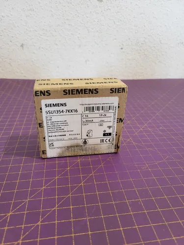 Siemens 5SU13547KK16 FI-Schutzschalter 2polig 16A 0.03A 230V - Sonstige Elektroinstallationsartikel, VDE-geprüft und ideal für sicheren Schutz vor Überlast und Kurzschluss mit einfacher Anschlussmöglichkeit.