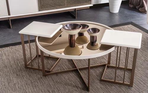 Moderne 3-teilige Couchtisch Garnitur mit 2 Beistelltischen - Elegante Couchtischgarnitur aus Holz für das Wohnzimmer. Enthält 1 großen Couchtisch und 2 Beistelltische in modernem Design. Ideal für stilvolle Akzente und praktischen Einsatz im Innenbereich.