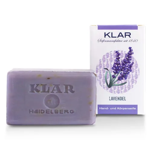 KLAR Lavendelseife 100 g - Beruhigende Hand- und Körperseife - Baden und Duschen: Beruhigende Lavendelseife mit ätherischem Lavendelöl und einem sanften Peeling-Effekt durch gemahlene Lavendelblüten. Hergestellt ohne künstliche Stoffe in Deutschlands ältester Seifenmanufaktur.